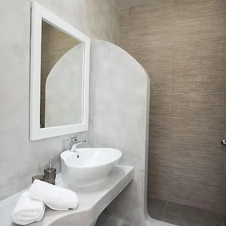 70 Steps Mykonos Super Paradise Beach (Mykonos)