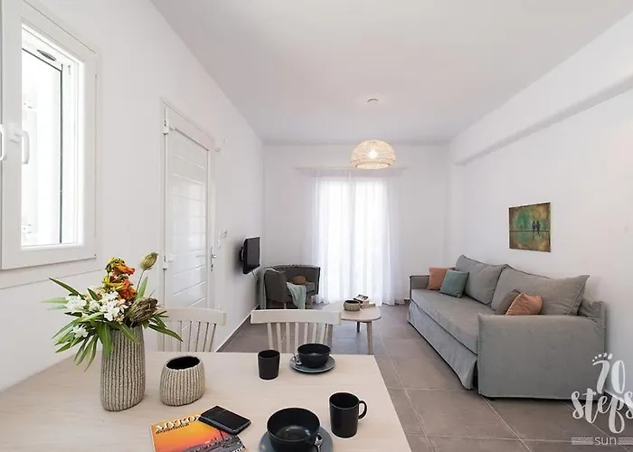 70 Steps Mykonos * Super Paradise Beach (Mykonos)