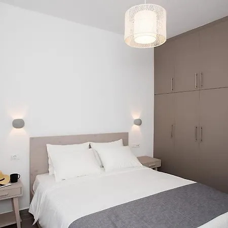 70 Steps Mykonos * Playa Super Paradise