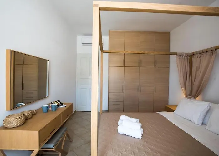 70 Steps Mykonos Пляж Супер-Парадайз